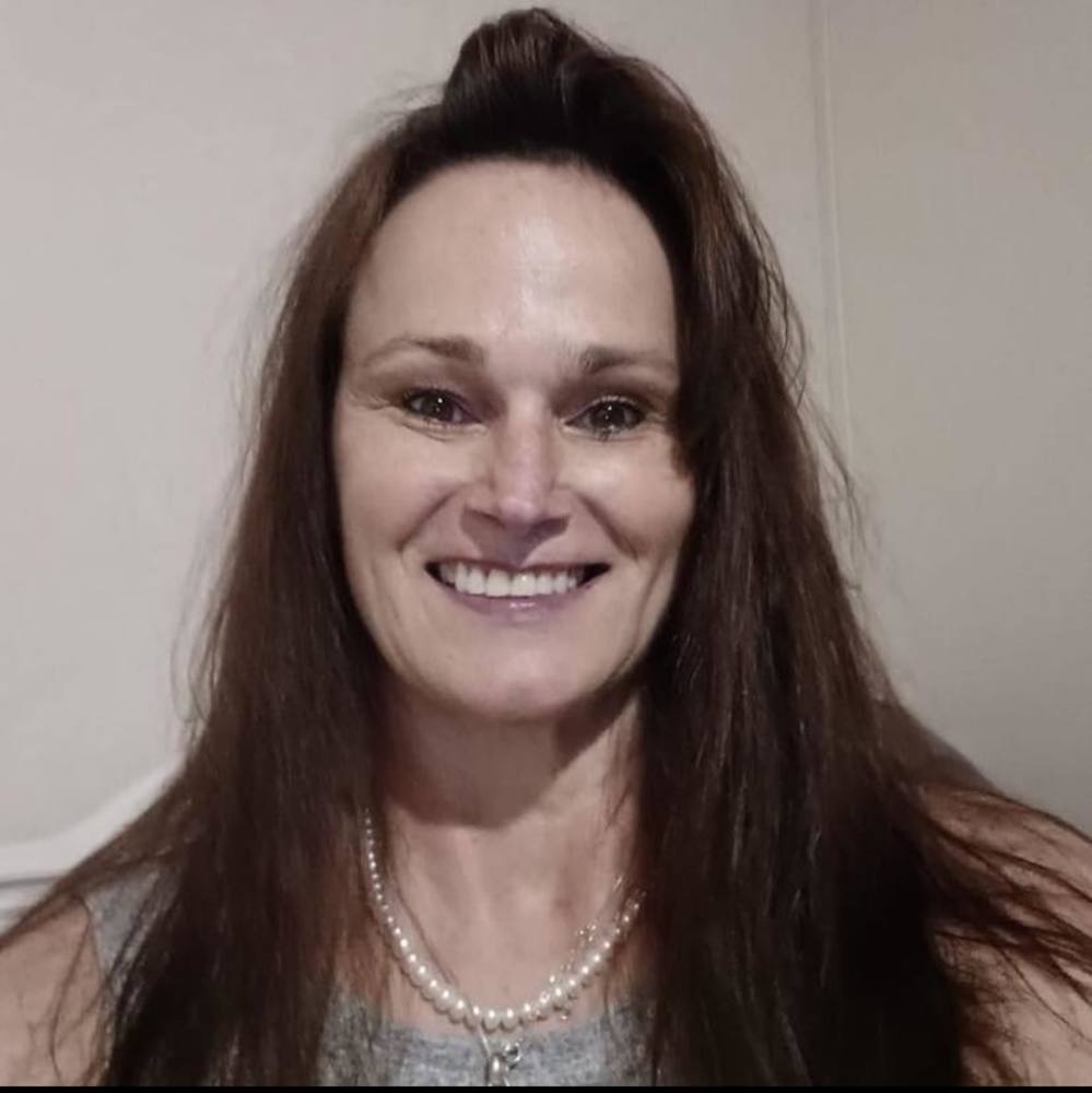 Meet your Posher, Regina